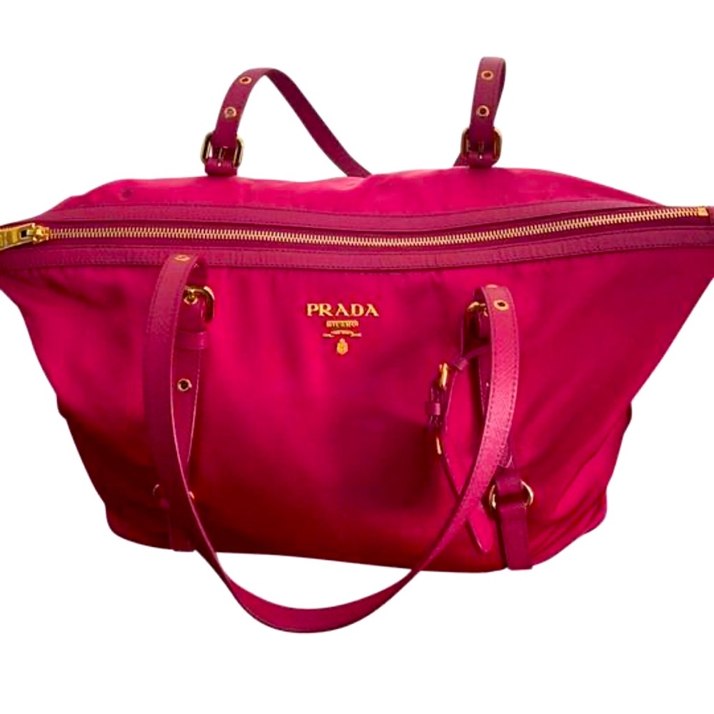 ❌ SOLD ❌ PRADA tote